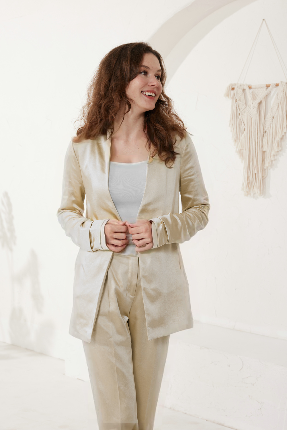 Champagne Satin Placket Blazer（5pcs, $45 ea)